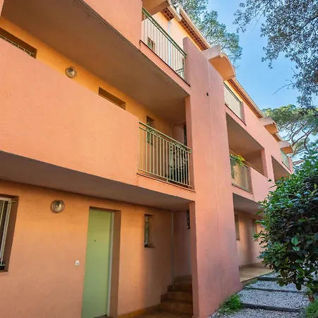 Appartement Le Pescadou By Interhome Hyères